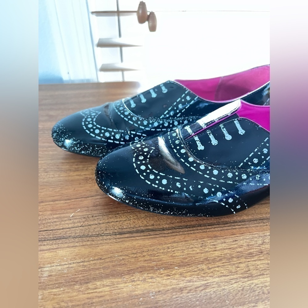 Daniblack super cool illusion black slip on shoes size 8m - Picture 2 of 6